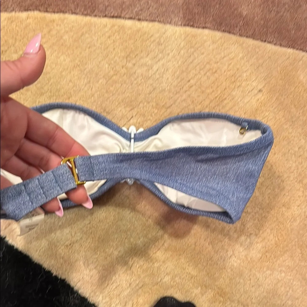 Victoria's Secret Blue and White Daisy Bikini - Picture 3 of 3